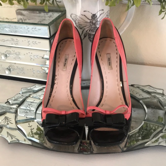 Miu Miu double bow peep-toe high heels - Picture 2 of 5